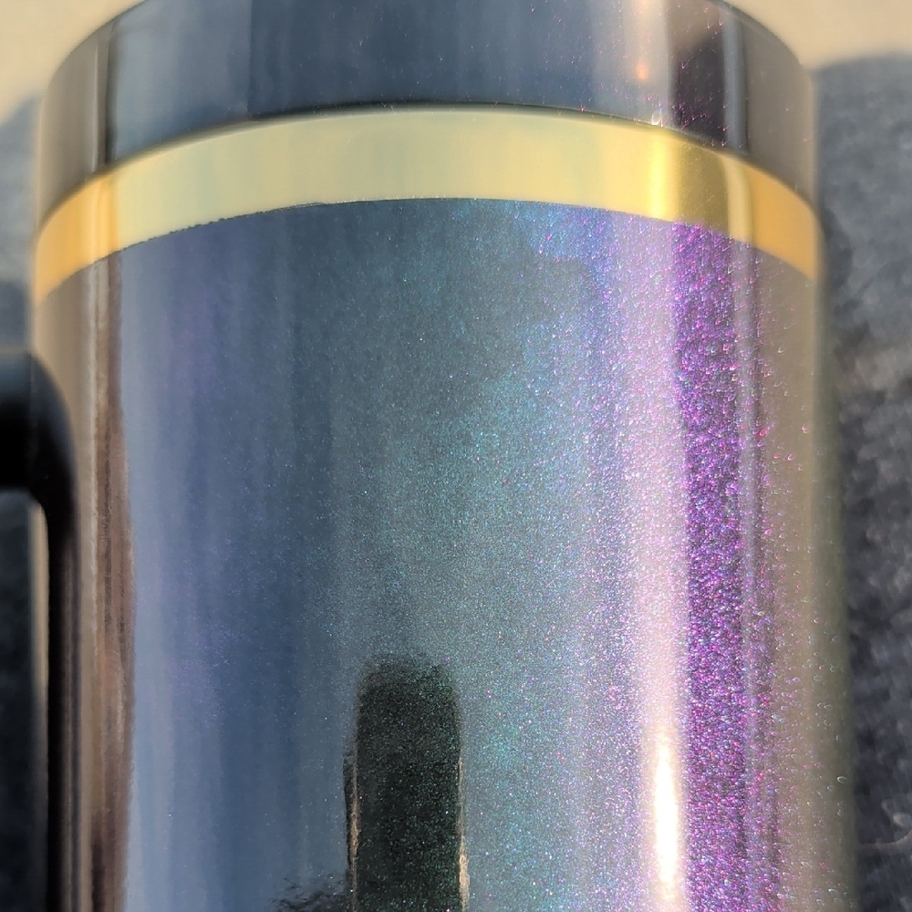 Stanley Iridescent Black-to-Purple Travel With Elphaba's Hat Straw Topper - Picture 4 of 10